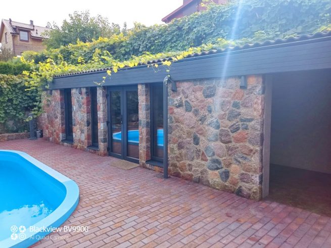 Installation of a rest house: Pool, Turkish bath