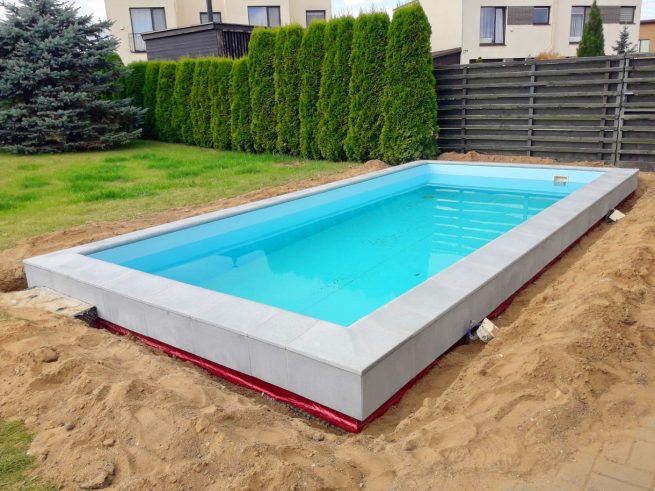 Renovation of a concrete pool