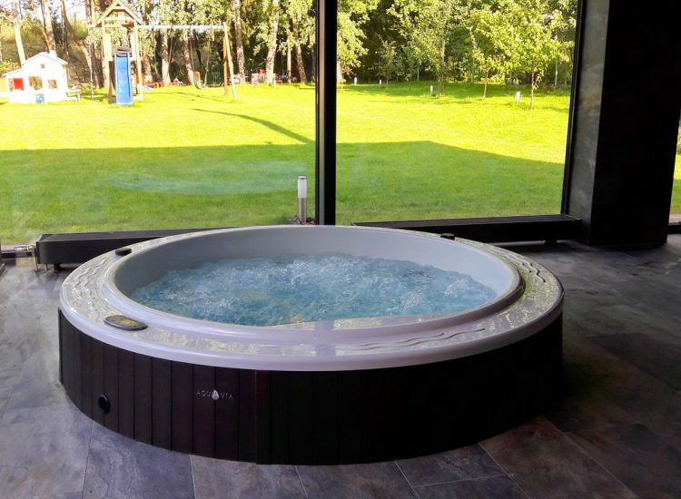 Installation of a spa pool